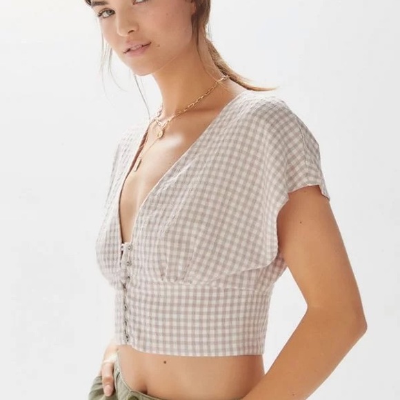 Urban Outfitters Anderson Gingham Button-Front Cropped Top - Picture 2 of 7